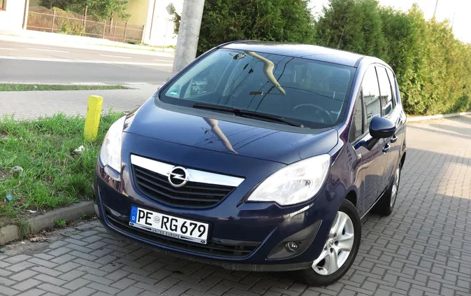 opel Opel Meriva cena 19900 przebieg: 140000, rok produkcji 2011 z Pruszków